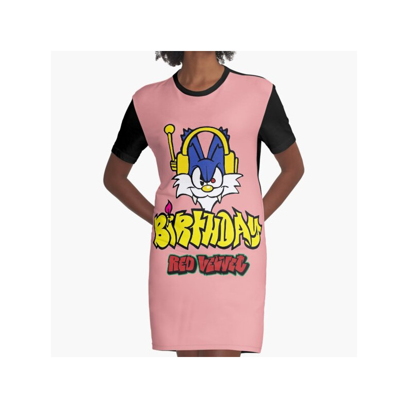Robe T-shirt Graphique Birthday Red Velvet | Style Cartoon Streetwear
